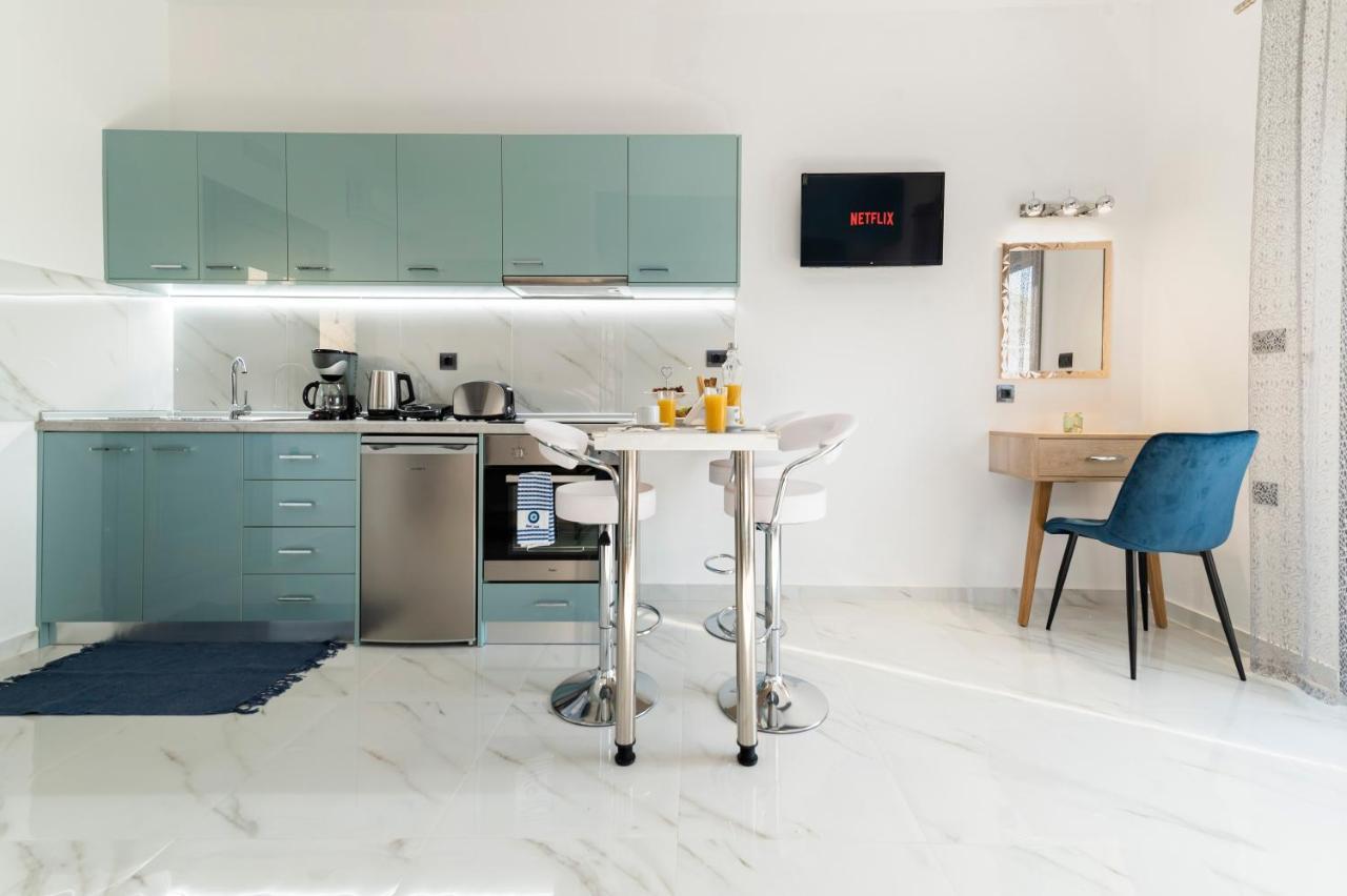 Royal Luxury Studios Archangelos  Luaran gambar